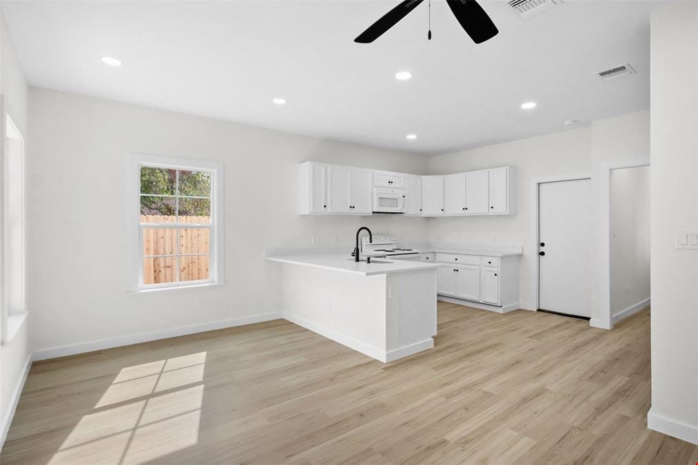FOR RENT | 602 Sheeley Street