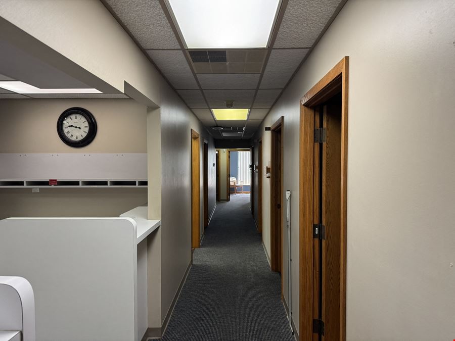 Anchor Bay Professional Plaza