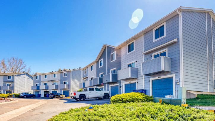 64-Unit Multifamily Townhomes Investment Opportunity