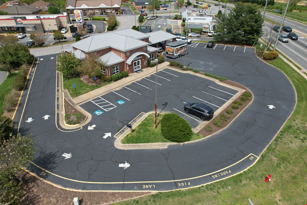 End Cap w/ Drive Thru at Lighted Corner