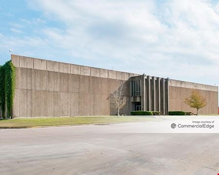 Preview of Industrial space for Rent at 5800 Mesa Drive