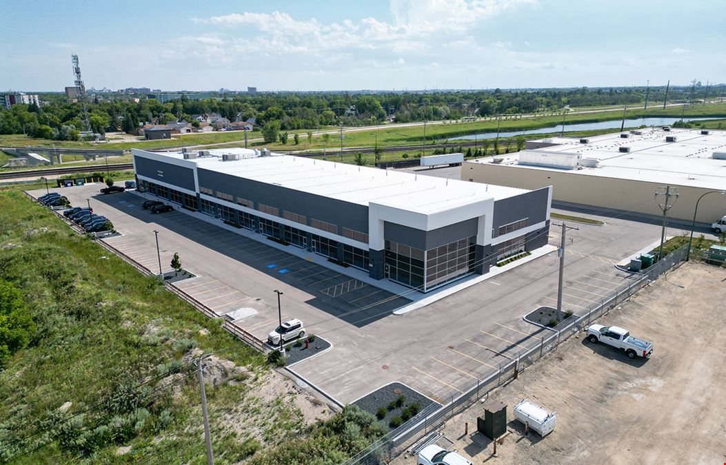 990 Taylor Avenue - Grant Park Pavilions