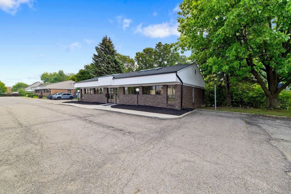 1125 Trowbridge Rd