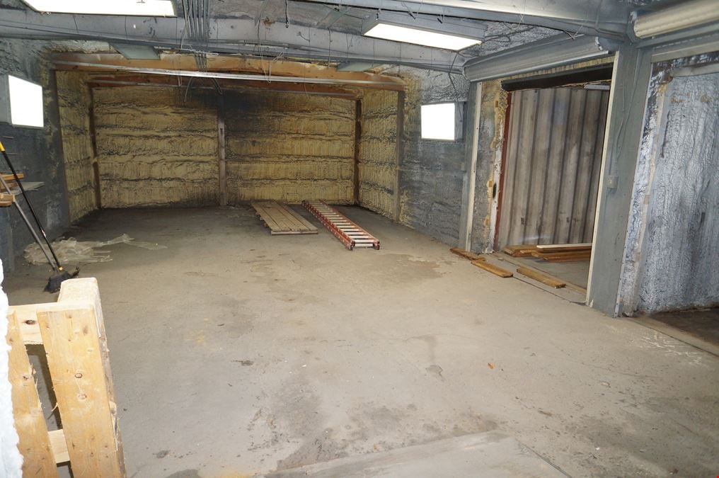 Office Warehouse with Yard Space