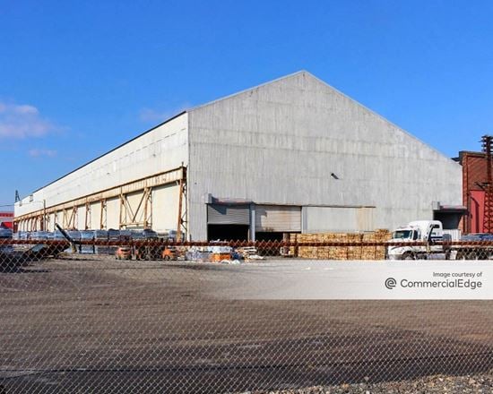 Preview of Industrial space for Rent at 191 South Keim Street