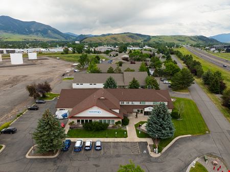 Preview of Office space for Sale at 301 Evergreen Dr Unit C & D