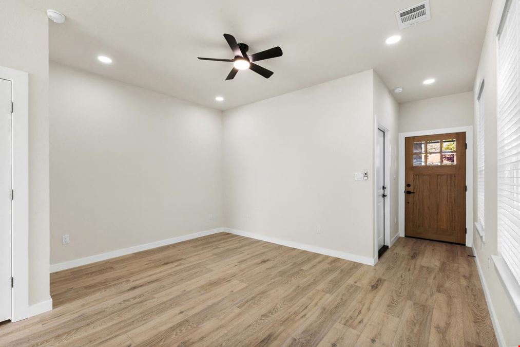 6 Unit Duplex Package in Brenham