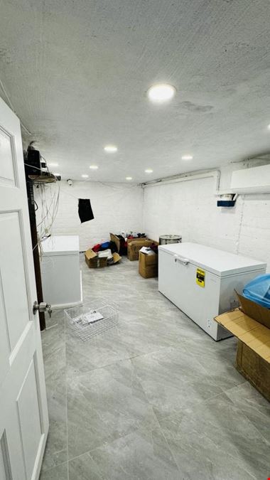 231 Jericho Tpke