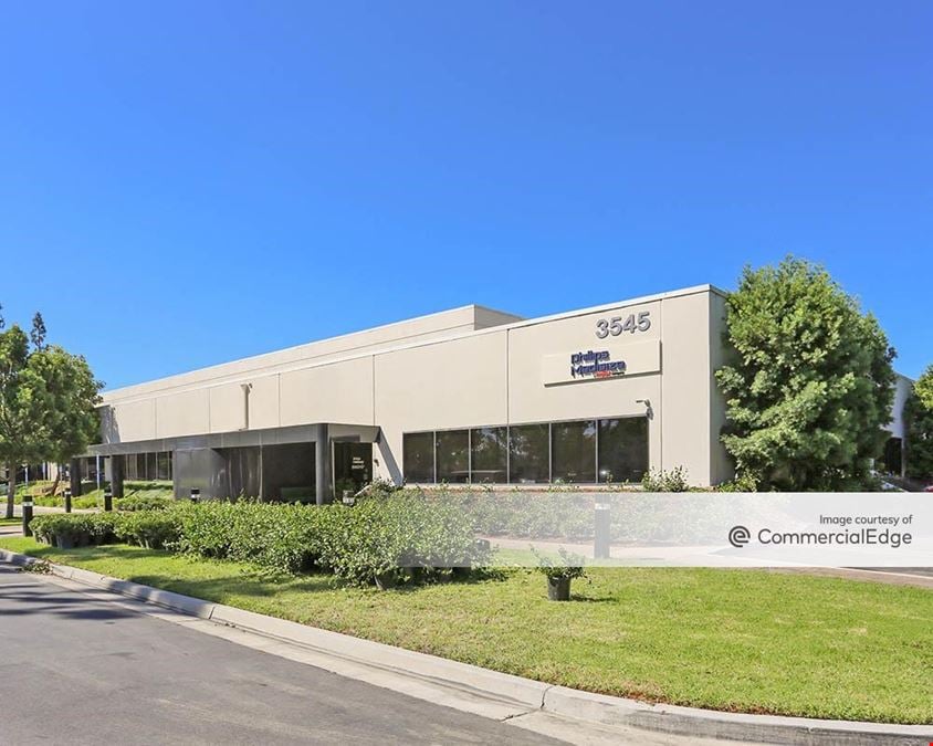 Harbor Gateway Business Center - 3535 & 3545 Harbor Blvd