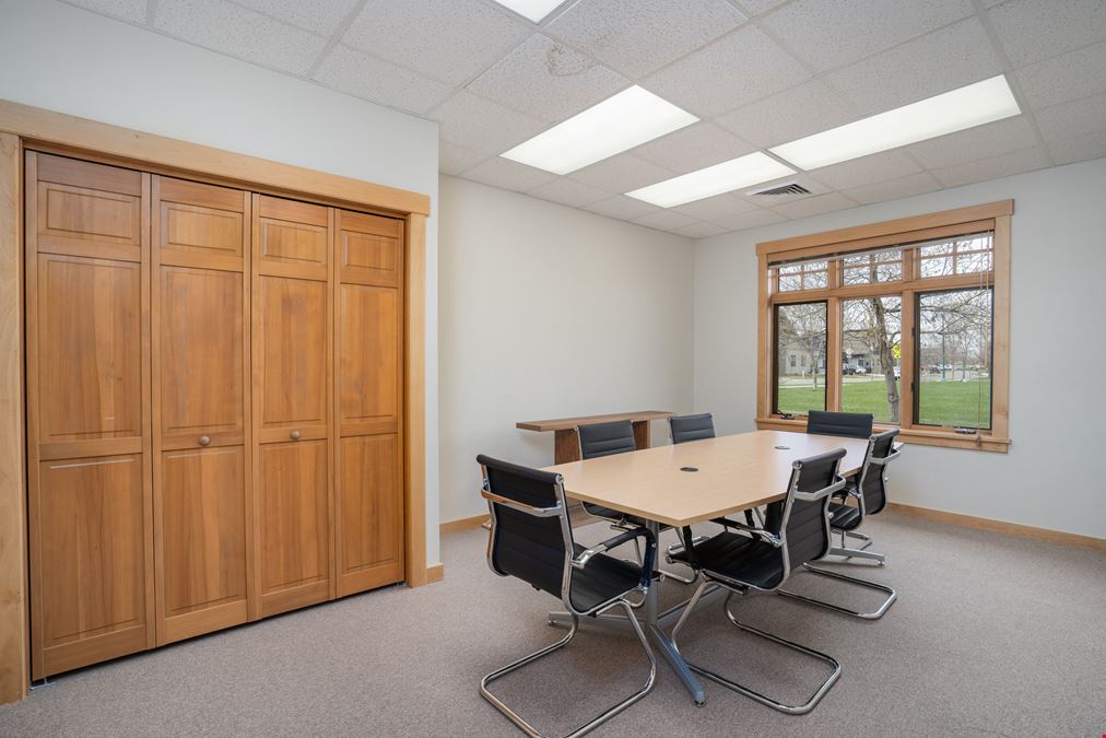 3825 Valley Commons Drive Unit 2