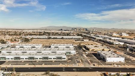 Preview of Industrial space for Rent at 3250 West Robindale Road