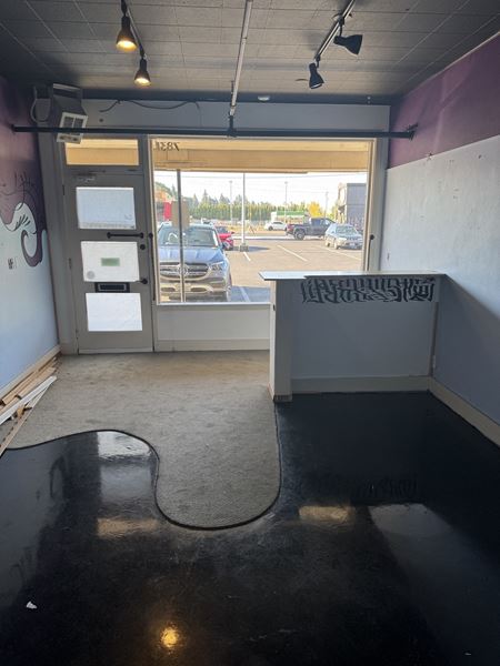 Preview of commercial space at 7831 NE Highway 99