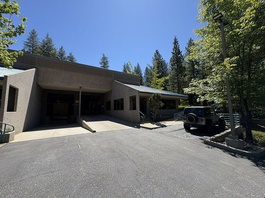 416 Crown Point Circle