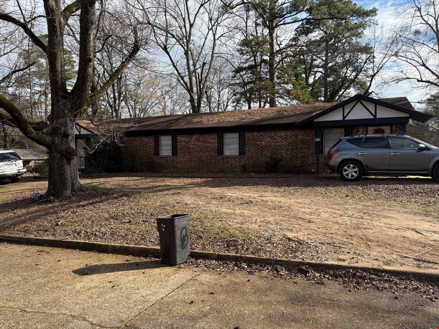 Houses, Duplexes, & Fourplex for Sale