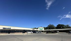 AMERICAN PLAZA
