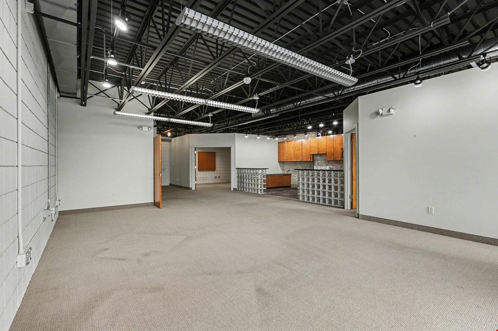801 Monroe Ave NW STE 105