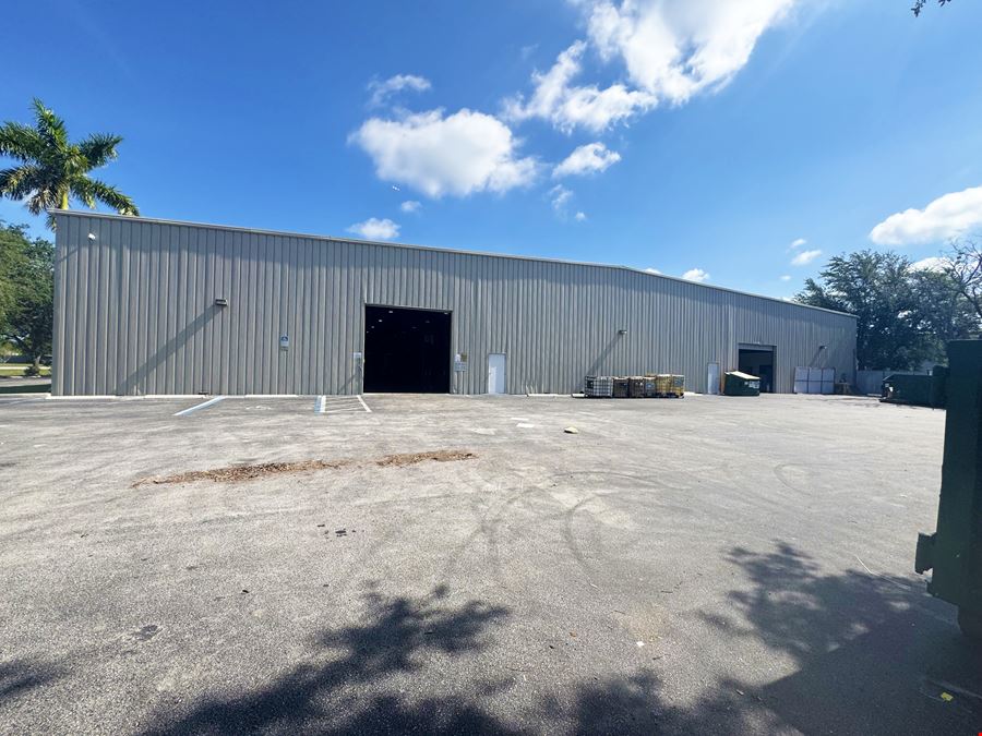 Central Naples Industrial Property