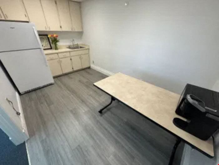 2692 SF Suite 600 Professional and Medical Office Space