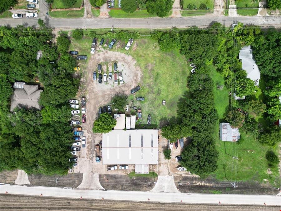 630 N I 35 Rd