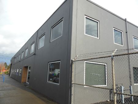 Preview of commercial space at 1320 NE 63rd Avenue