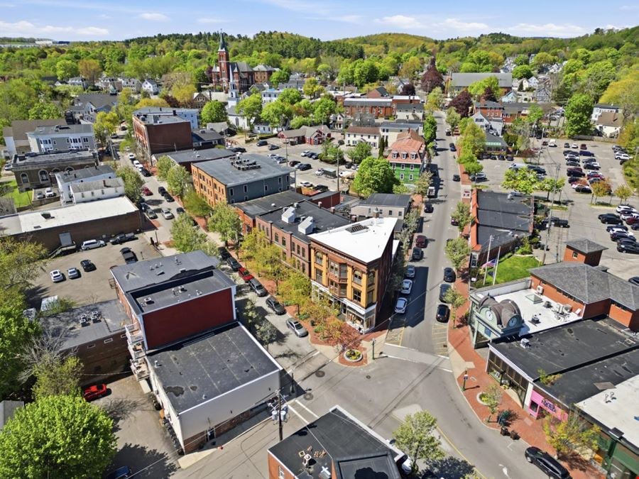 NOW LEASING! Premier Office/Retail Suites in Downtown Amesbury, MA