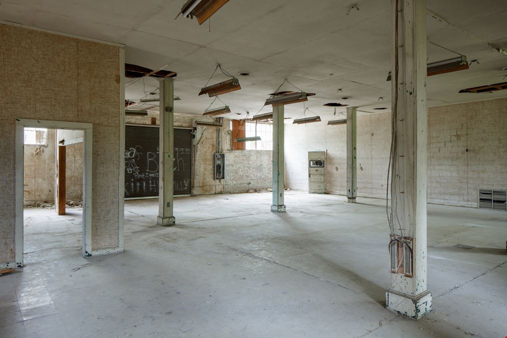 McClellan Industrial Village Warehouse
