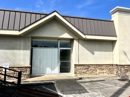Preview of commercial space at 736 Riverside Dr