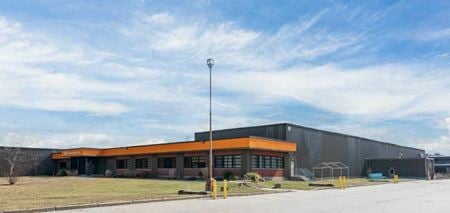 Preview of Industrial space for Rent at 527 Pleasant Street