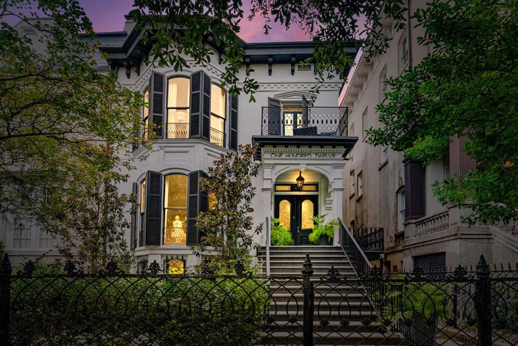 112 W Gaston St