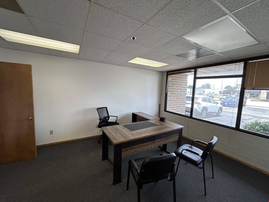 3042 E. Elm Street: ±3,280 SF of Office/Warehouse Space For Sublease