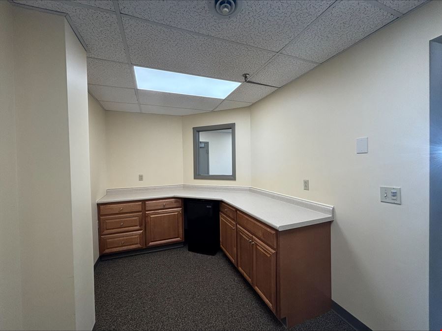 Mid Town Mall Office Suites