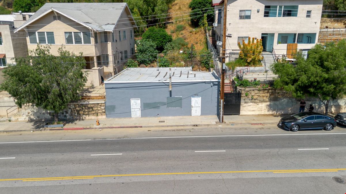 Chinatown Single Unit Free Stndng Bldg