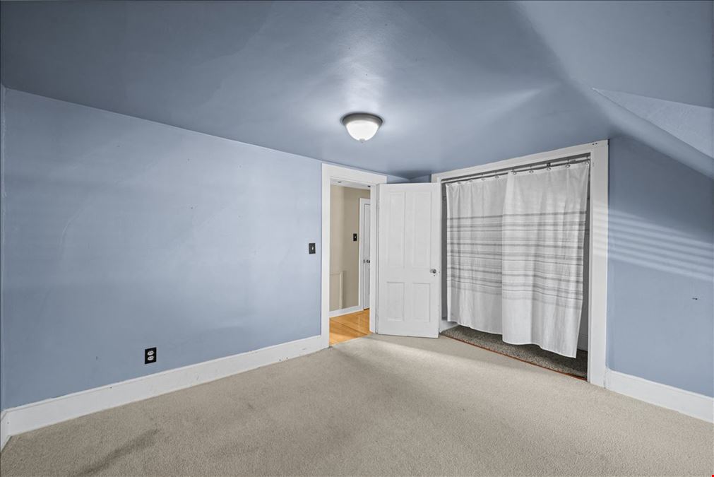 322 Hamilton 