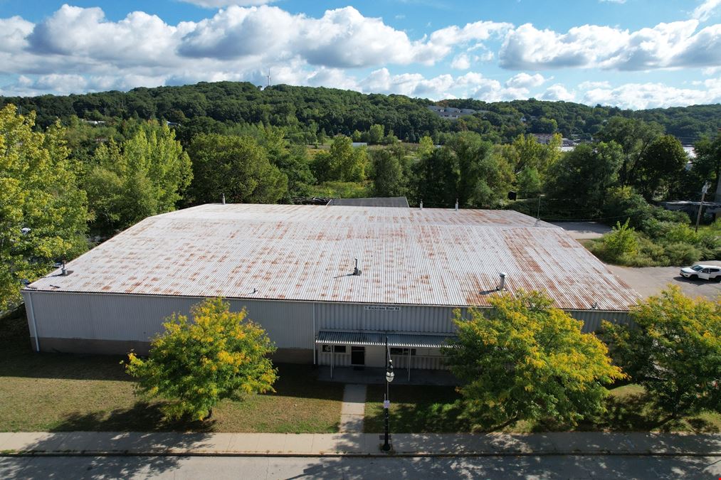 11 Blackstone River Road