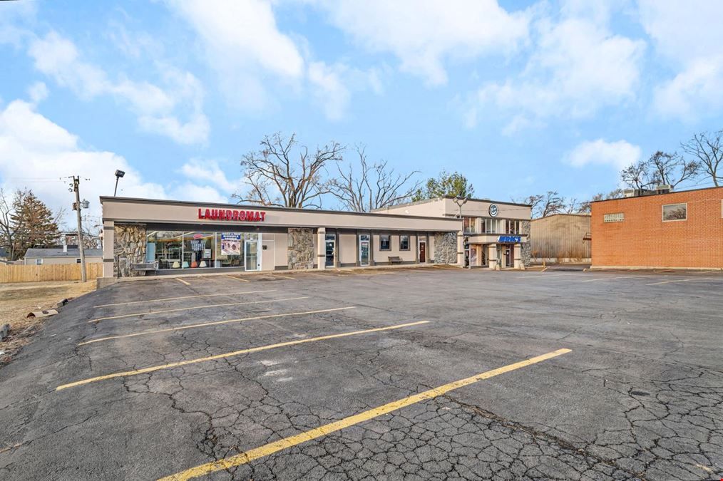 2357 Plainfield Rd, 1st floor, Crest Hill, IL