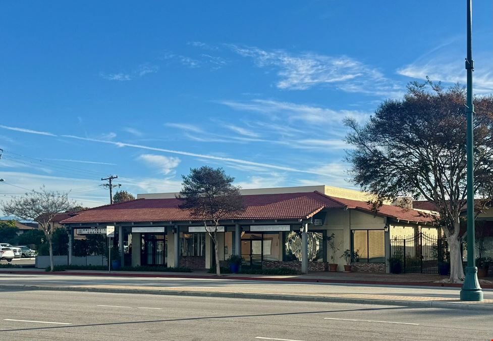 Los Alamitos Plaza