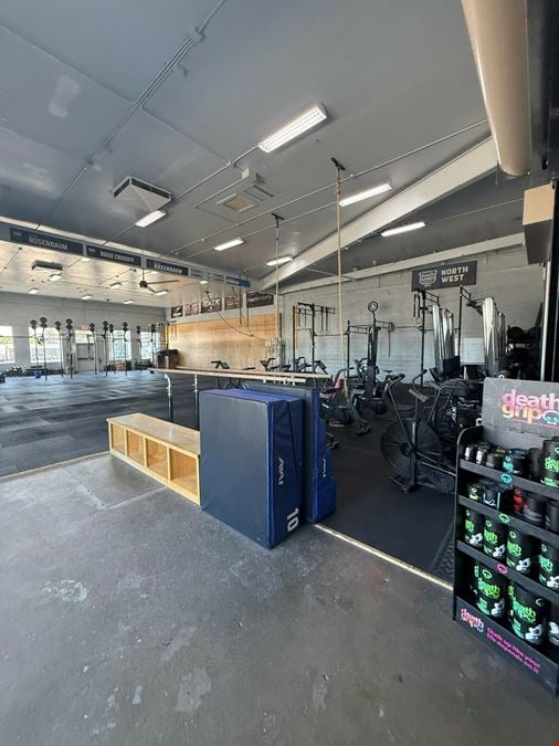 Flexible Retail Space For Lease