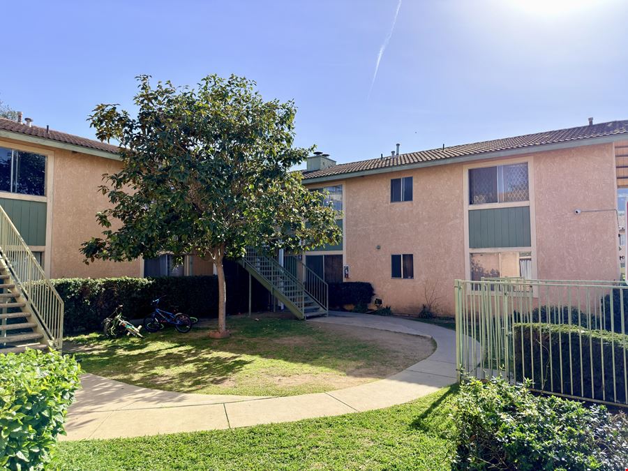 1208 E Ventura St