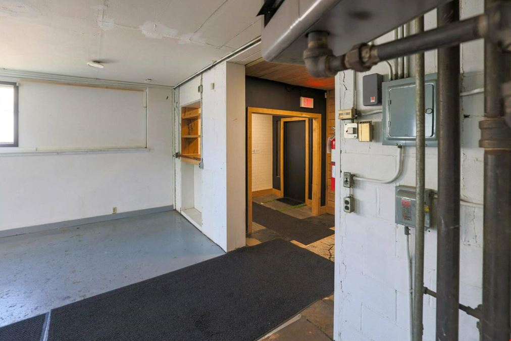 Office-Warehouse-Flex Space For Lease (Outdoor Storage)