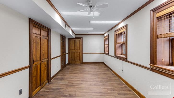 Historic Downtown Savannah Office — Prime Redevelopment Opportunity