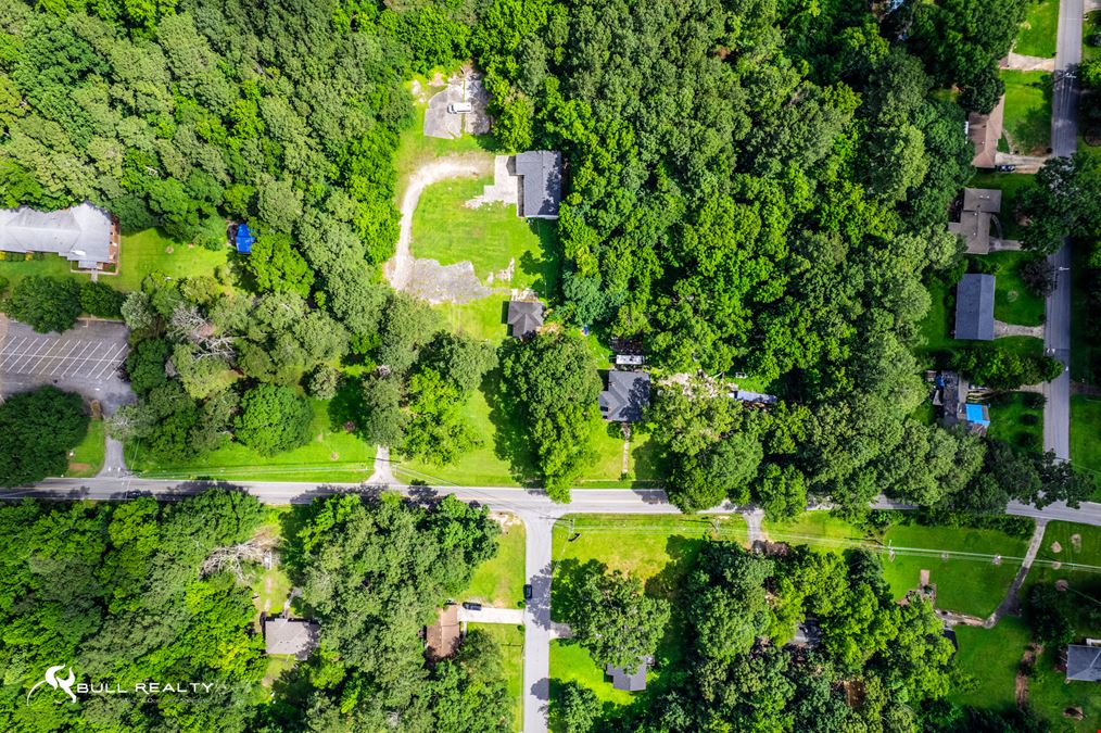 ±4.65-Acre Residential Development Site | 19 Minutes to Downtown Atlanta | 10 to 14 Single Family Homes