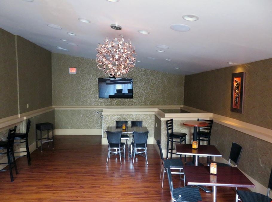 Upscale Lounge/Bar for Sale