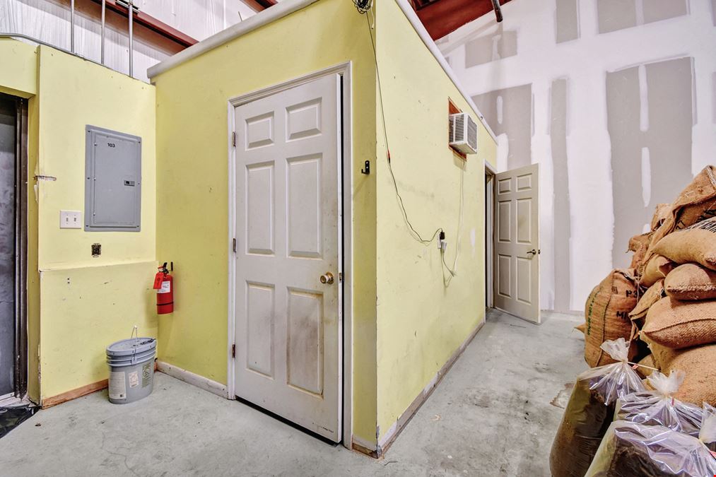 Dobbs Road Flex Warehouse Condo