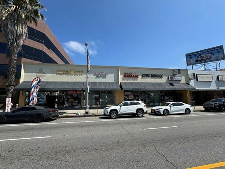 Preview of Retail space for Rent at 15149 Ventura Blvd