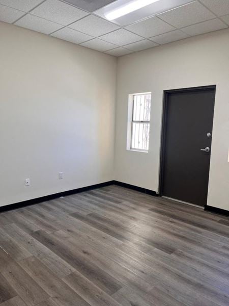 Preview of Industrial space for Rent at 1501 Palma Dr