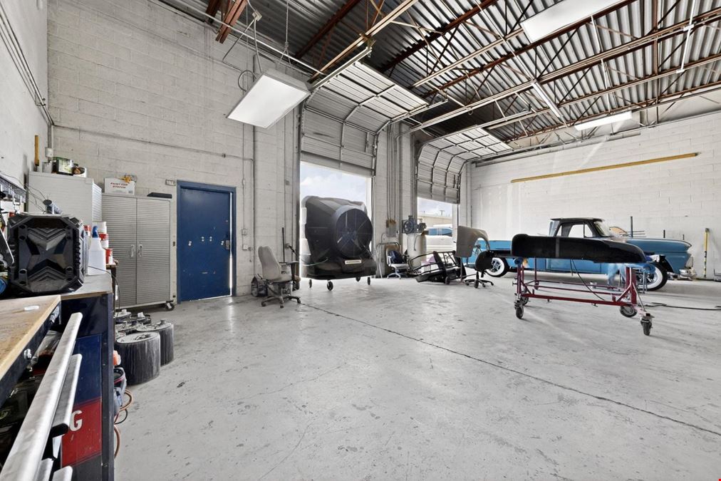 PREMIER MULTI TENANT INDUSTRIAL COMPLEX