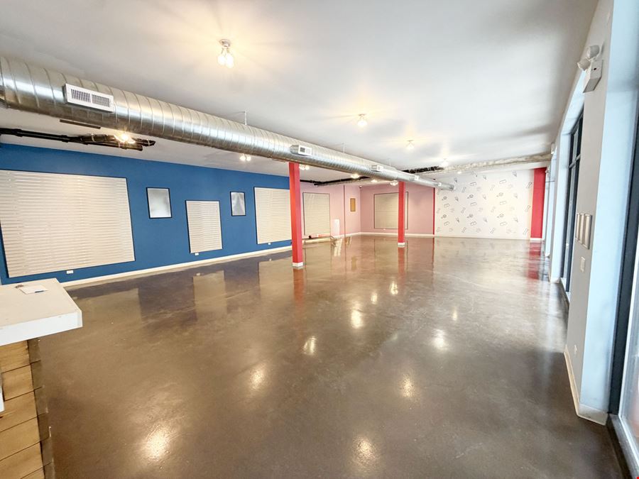 3030 N. Lincoln Avenue