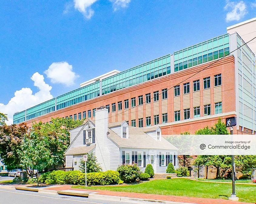 Highland Park Office Building