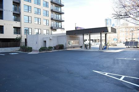Preview of Retail space for Sale at 606  W Colfax Avenue
