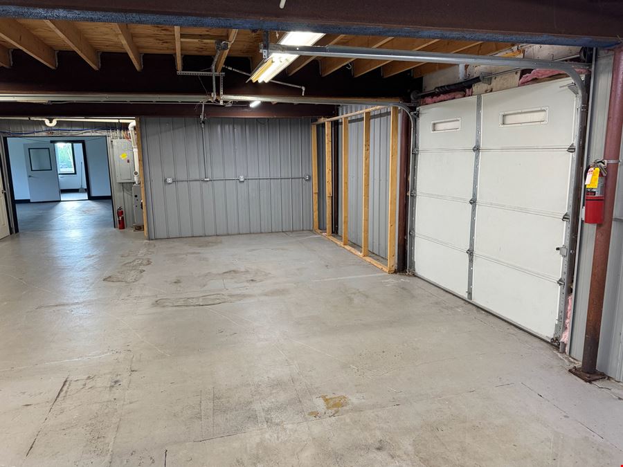 Route 11 Free-Standing Commercial Building